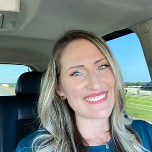 Meet your Posher, Brittny